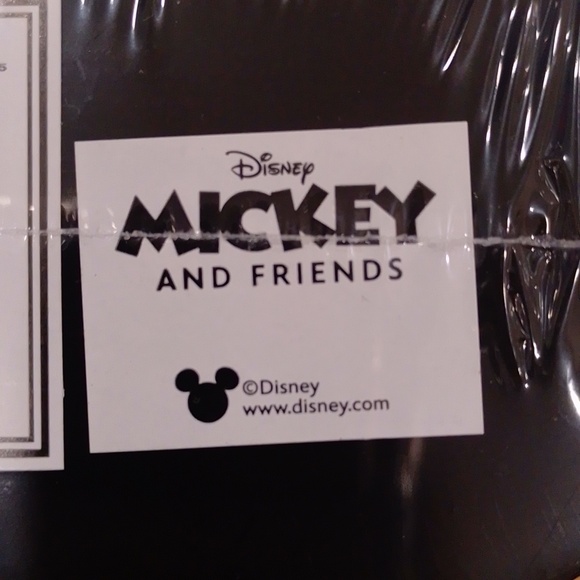 Mickey Minnie Mouse Salt and Pepper Shaker Set Metal Tin - Picture 8 of 8